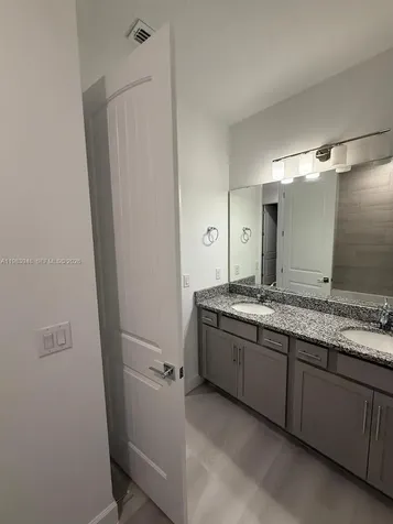1255 SE Wadsworth Street Palm Bay FL 32909