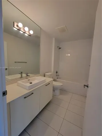 151 SE 1st Street Miami FL 33131