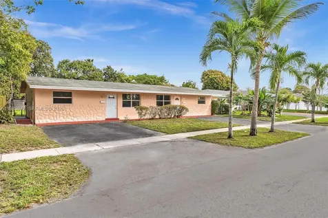 5441-5445 NW 17th Court Lauderhill FL 33313