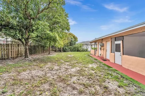 5441-5445 NW 17th Court Lauderhill FL 33313