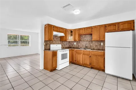 5441-5445 NW 17th Court Lauderhill FL 33313