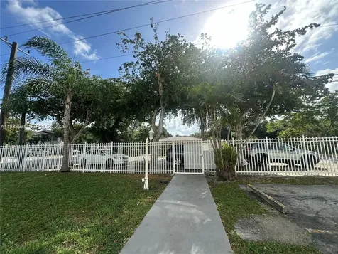 12890 NE 8th Avenue North Miami FL 33161