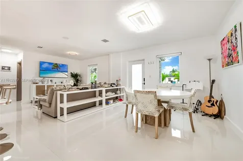 7235 SW 39th Street Miami FL 33155