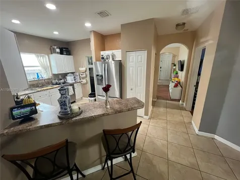 195 NE 36th Terrace Homestead FL 33033