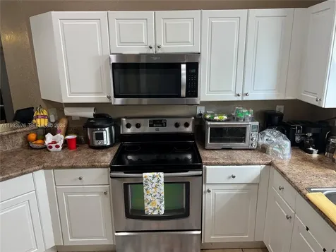 195 NE 36th Terrace Homestead FL 33033