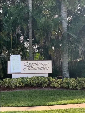4751 NW 9th Drive Plantation FL 33317