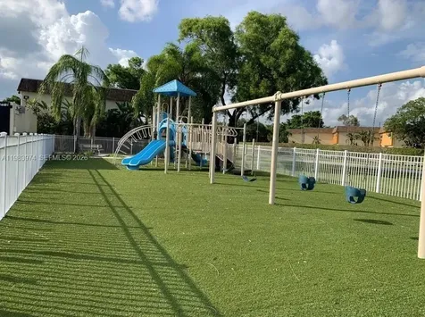 4751 NW 9th Drive Plantation FL 33317
