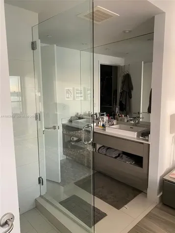 460 NE 28th Street Miami FL 33137