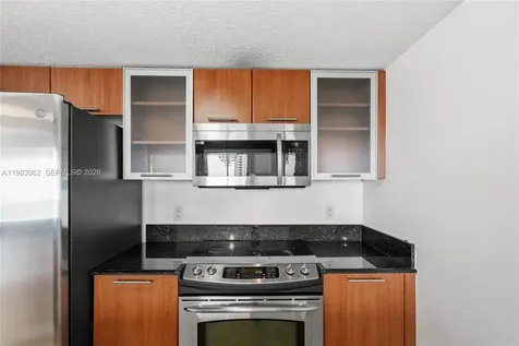 1800 N Bayshore Drive Miami FL 33132