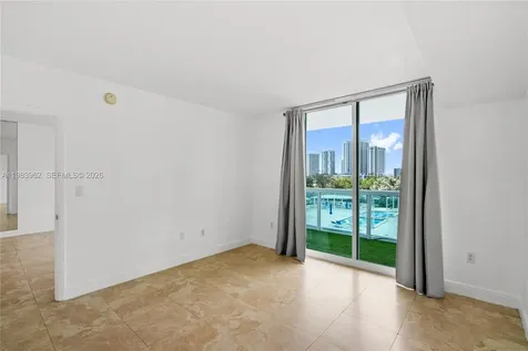 1800 N Bayshore Drive Miami FL 33132