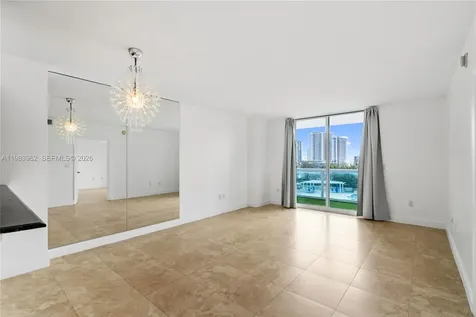 1800 N Bayshore Drive Miami FL 33132