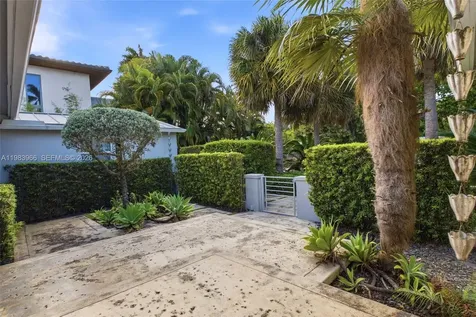 1150 NE 91st Street Miami FL 33138