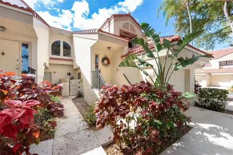 3212 Arbor Lane Hollywood FL 33021