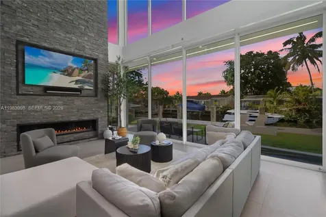 2217 NE 17th Terrace Wilton Manors FL 33305