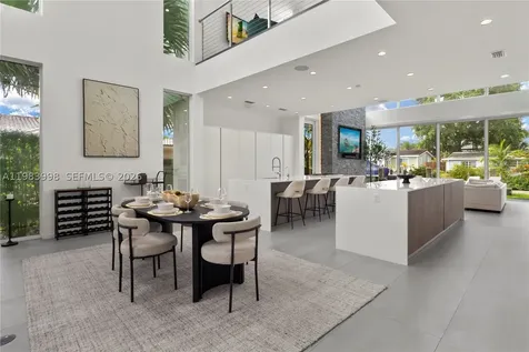 2217 NE 17th Terrace Wilton Manors FL 33305