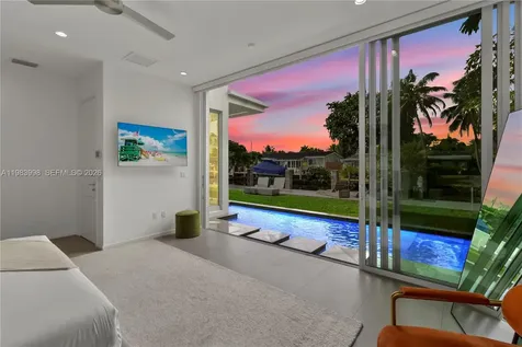 2217 NE 17th Terrace Wilton Manors FL 33305