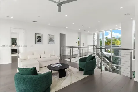 2217 NE 17th Terrace Wilton Manors FL 33305
