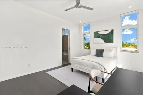 2217 NE 17th Terrace Wilton Manors FL 33305