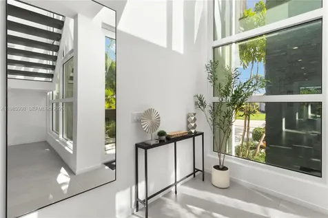 2217 NE 17th Terrace Wilton Manors FL 33305