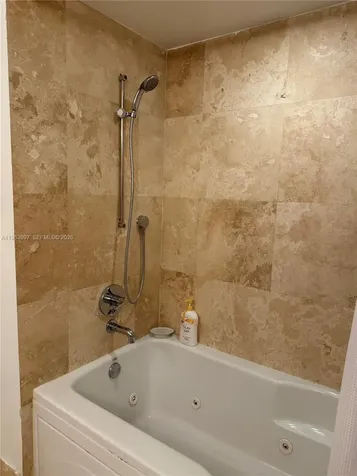 41 SE 5th Street Miami FL 33131