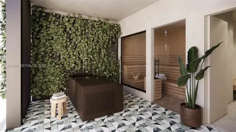 400 W Hallandale Beach Boulevard Hallandale Beach FL 33009