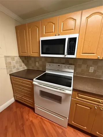 7165 NW 186th Street Hialeah FL 33015