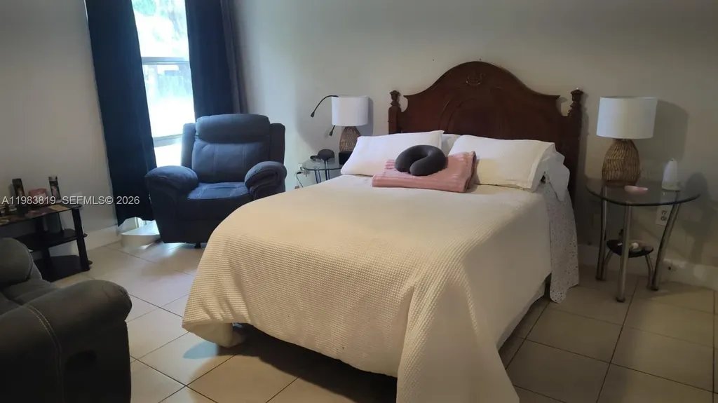 200 177 Drive Sunny Isles Beach FL 33160
