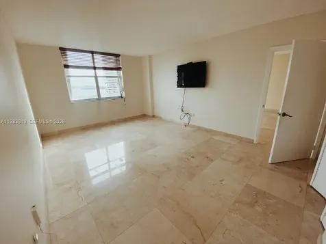 11111 Biscayne Boulevard Miami FL 33181