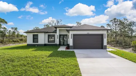 606 Johns Avenue Lehigh Acres FL 33972