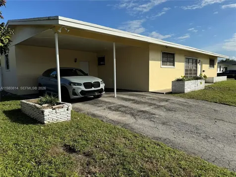 1121 NE 199th Street Miami FL 33179