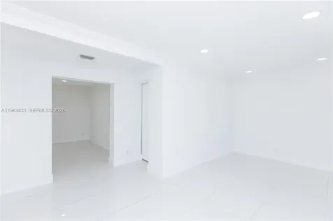 6610 Cody Street Hollywood FL 33024