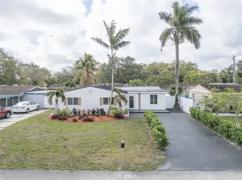 6610 Cody Street Hollywood FL 33024