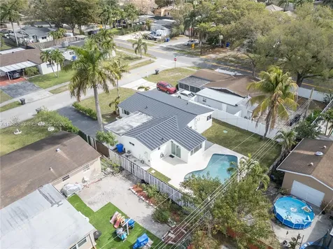6610 Cody Street Hollywood FL 33024