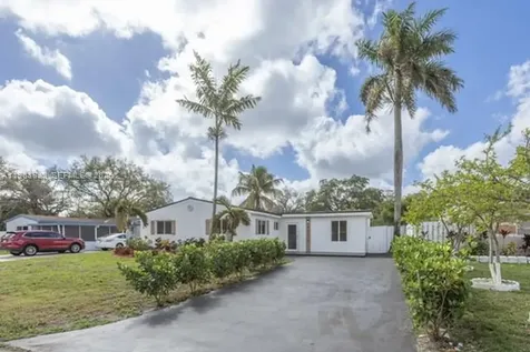 6610 Cody Street Hollywood FL 33024