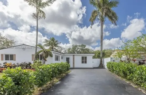 6610 Cody Street Hollywood FL 33024