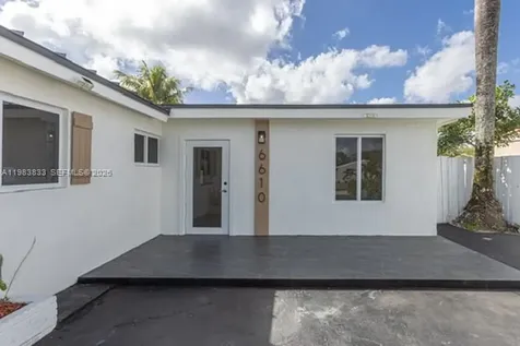 6610 Cody Street Hollywood FL 33024