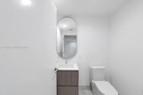 9221 E Bay Harbor Drive Bay Harbor Islands FL 33154