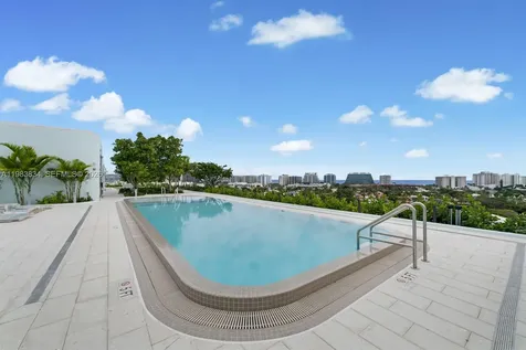 9221 E Bay Harbor Drive Bay Harbor Islands FL 33154