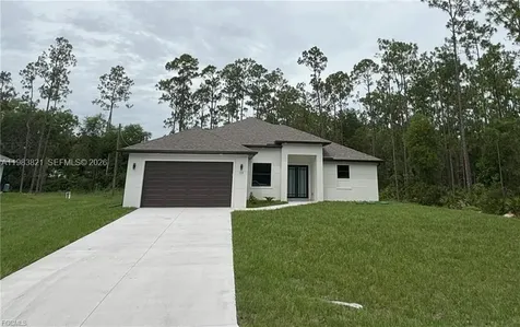 113 Monroe Avenue Lehigh Acres FL 33936