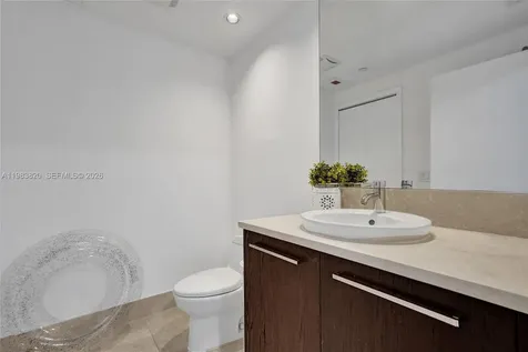 17121 Collins Avenue Sunny Isles Beach FL 33160