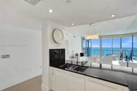 17121 Collins Avenue Sunny Isles Beach FL 33160