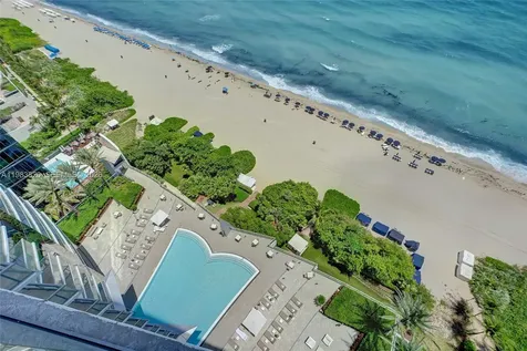 17121 Collins Avenue Sunny Isles Beach FL 33160