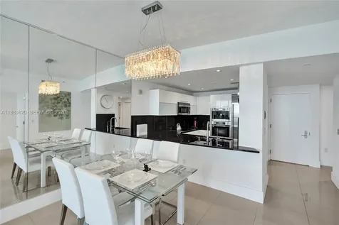 17121 Collins Avenue Sunny Isles Beach FL 33160