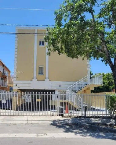 928 SW 3rd Street Miami FL 33130