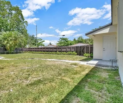 1445 NW 6th Avenue Fort Lauderdale FL 33311