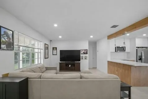 1445 NW 6th Avenue Fort Lauderdale FL 33311