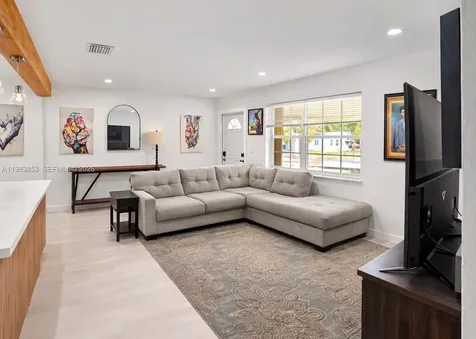 1445 NW 6th Avenue Fort Lauderdale FL 33311