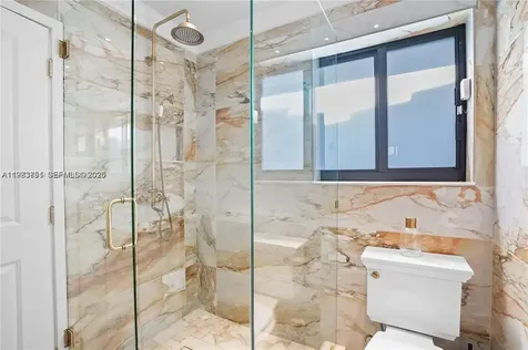 1625 Daytonia Road Miami Beach FL 33141
