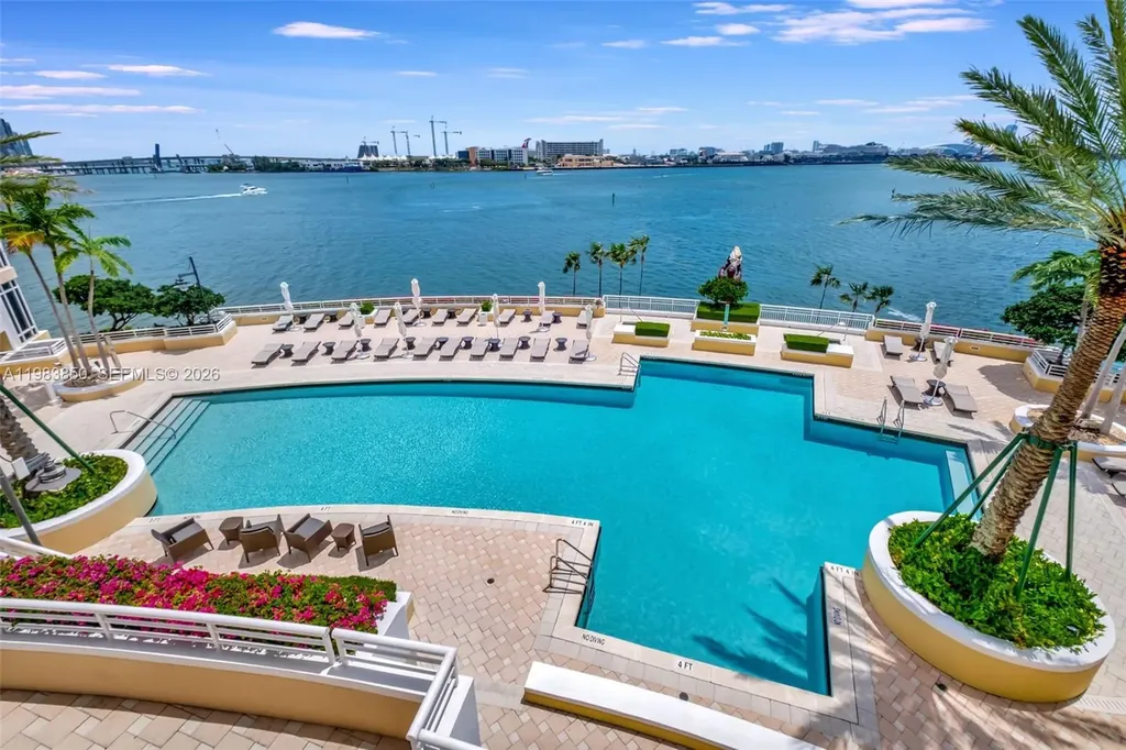 848 Brickell Key Drive Miami FL 33131