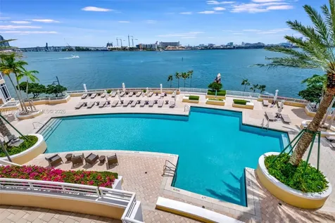 848 Brickell Key Drive Miami FL 33131